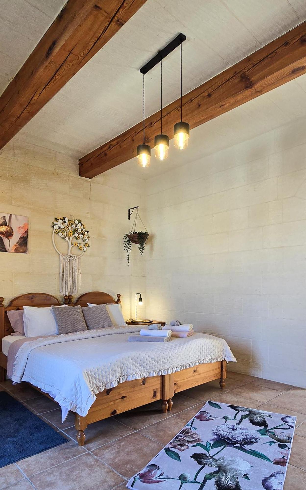 Moonshine Villa Надур Экстерьер фото
